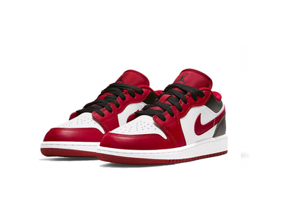 Jordan 1 Low Bulls (GS)