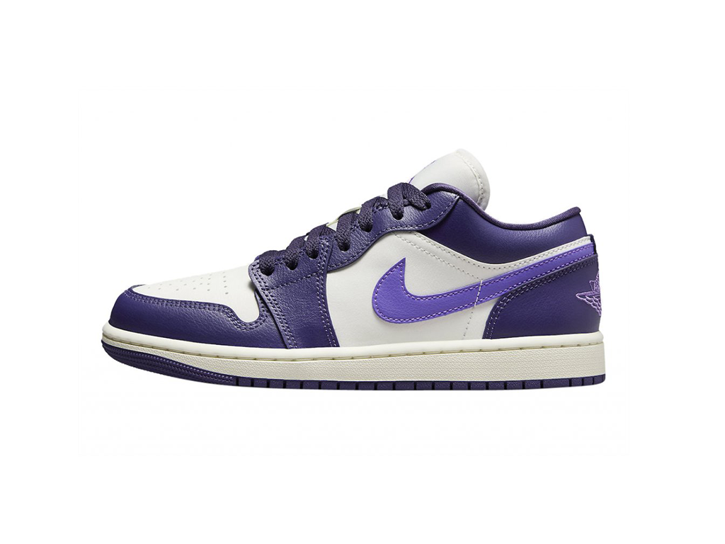 Jordan 1 Low SE Sky J Purple (W)