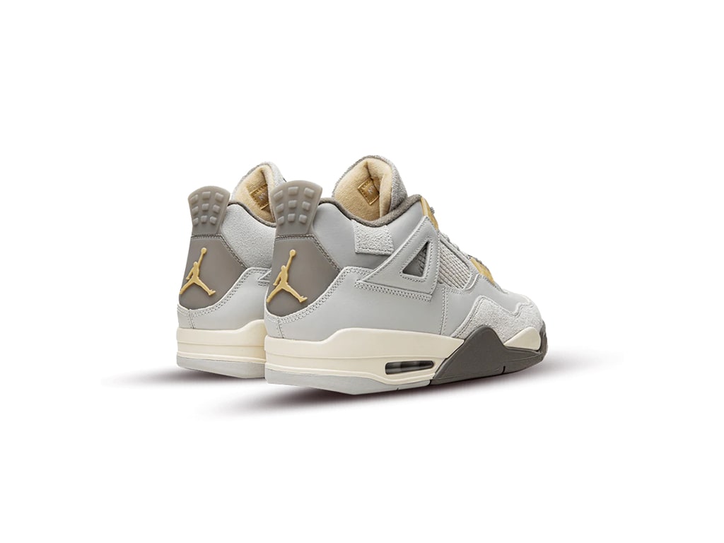 Air Jordan 4 Retro SE Craft Photon Dust