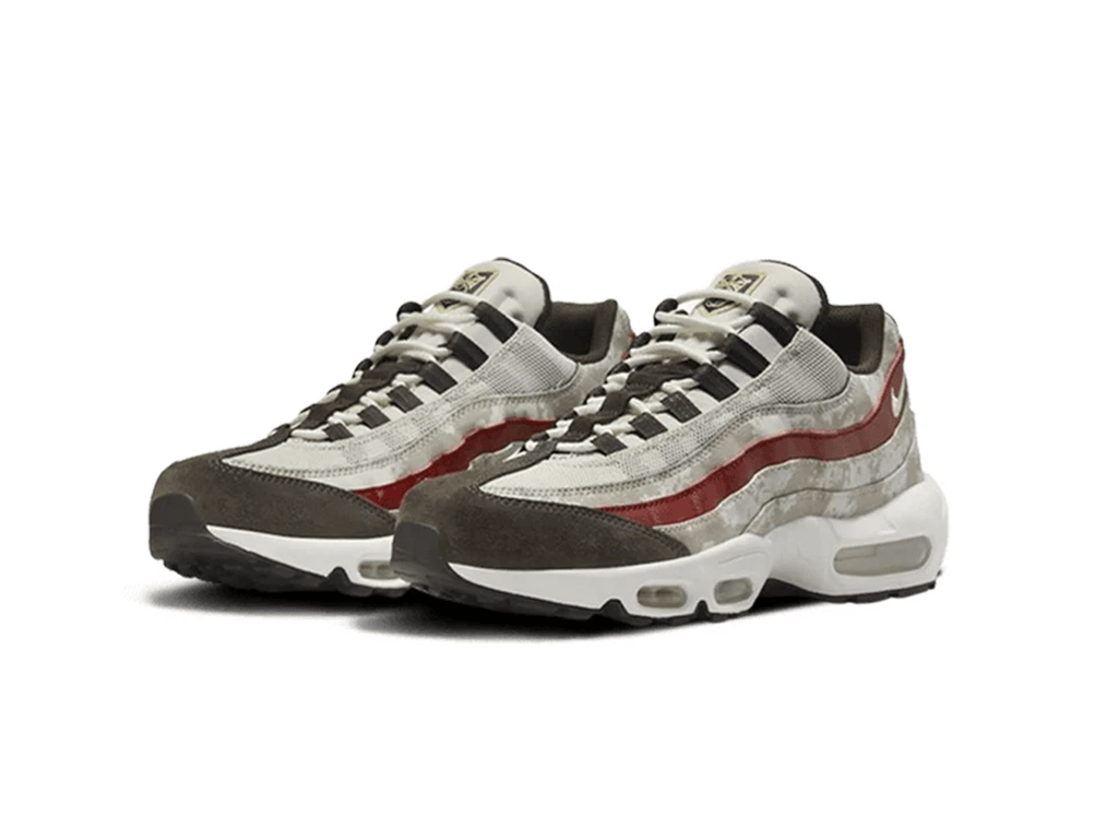 Nike Air Max 95 Social FC