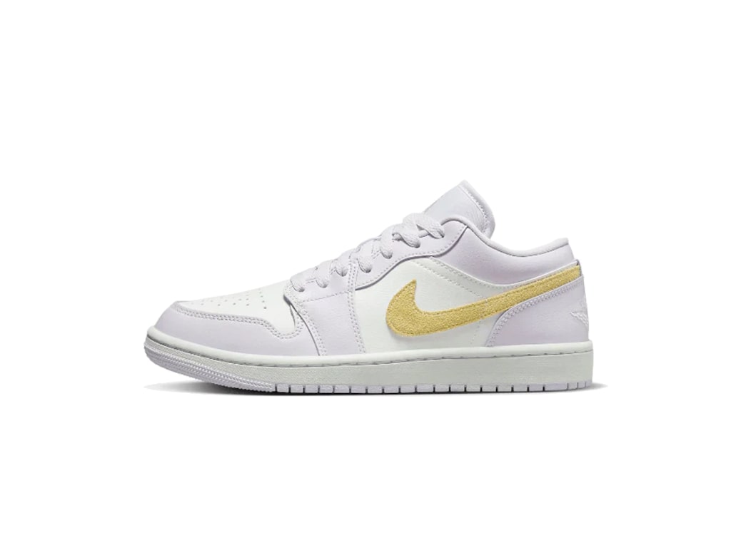 Jordan 1 Low Barely Grape (W)