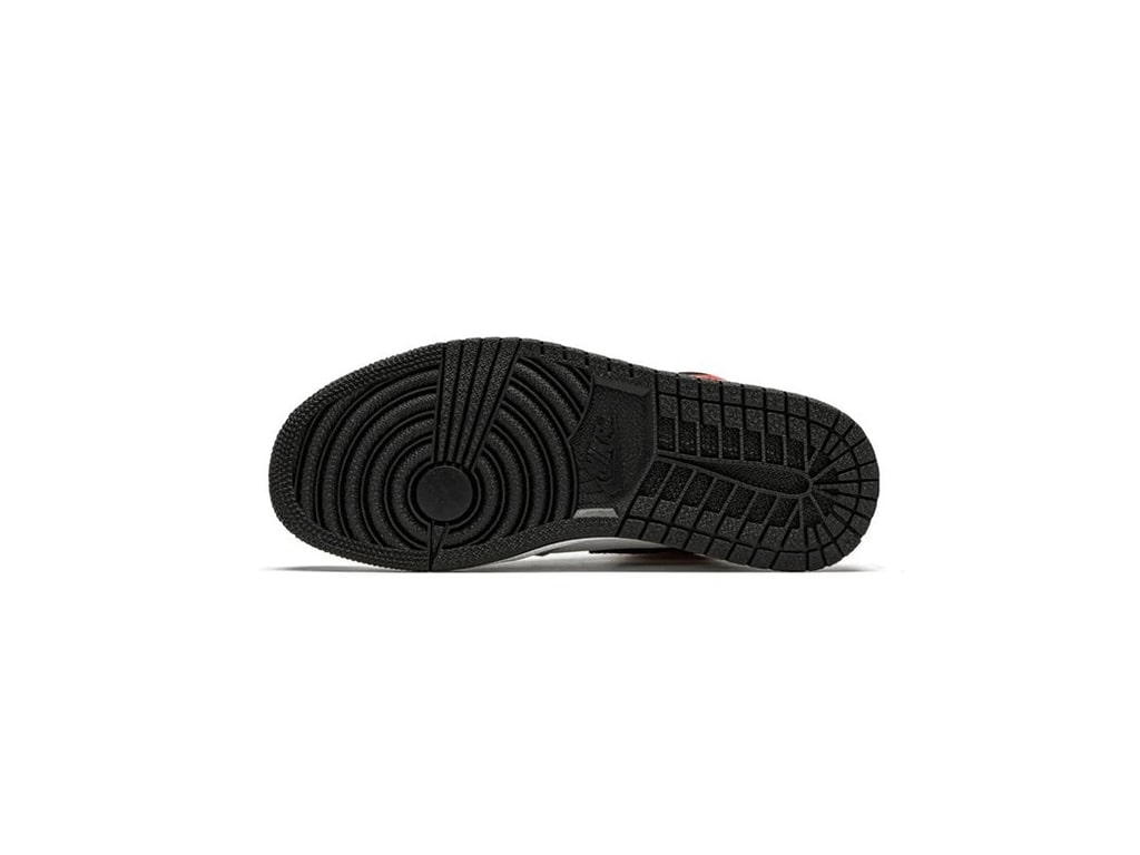 Jordan 1 Retro High Light Smoke Grey