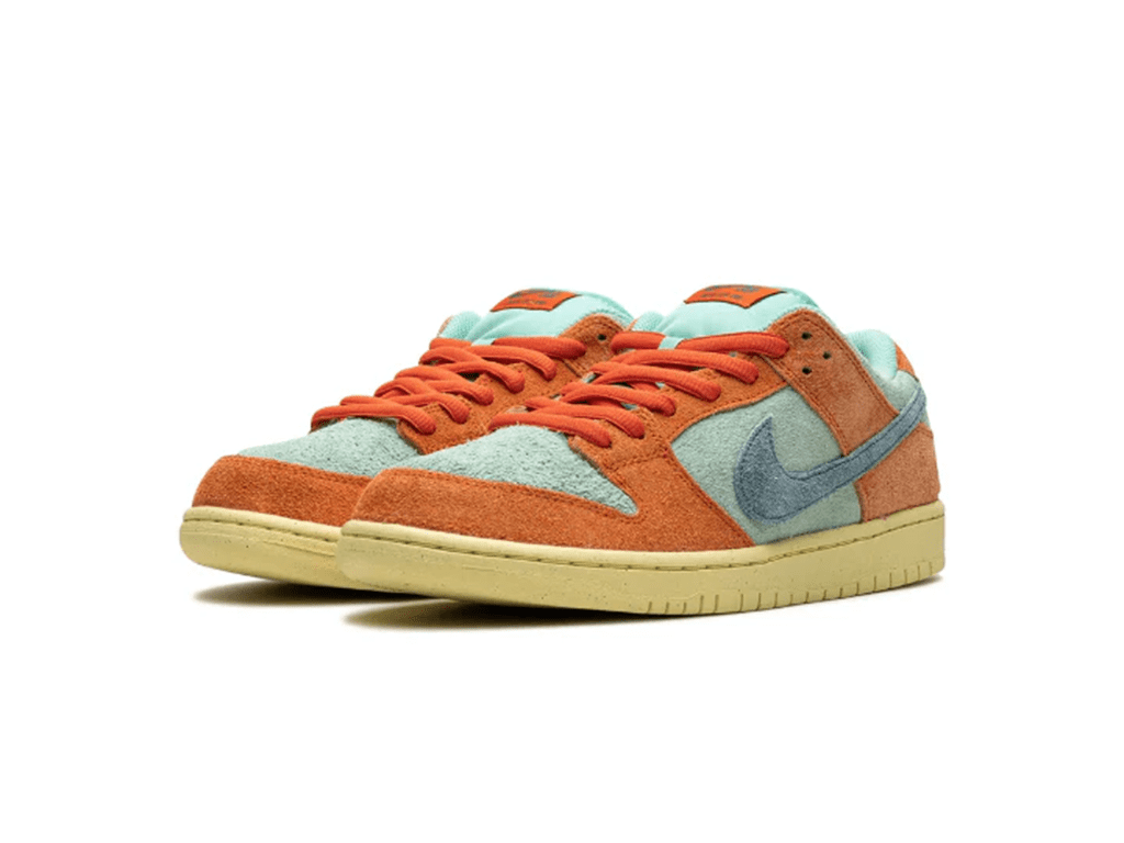 Nike SB Dunk Low Orange Emerald Rise
