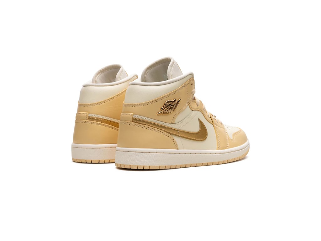 Jordan 1 Mid SE Pale Vanilla Metallic Gold (W)