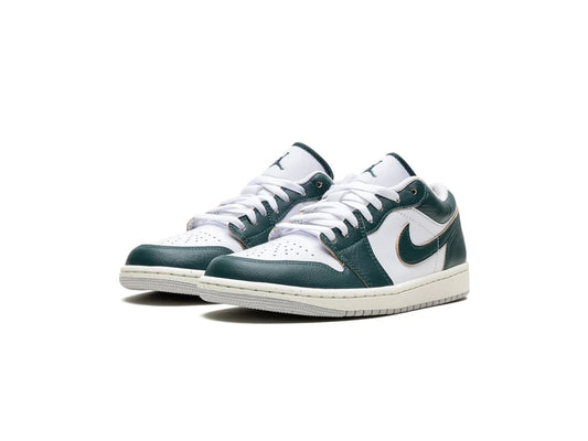 Jordan 1 Low SE Oxidized Green (GS)