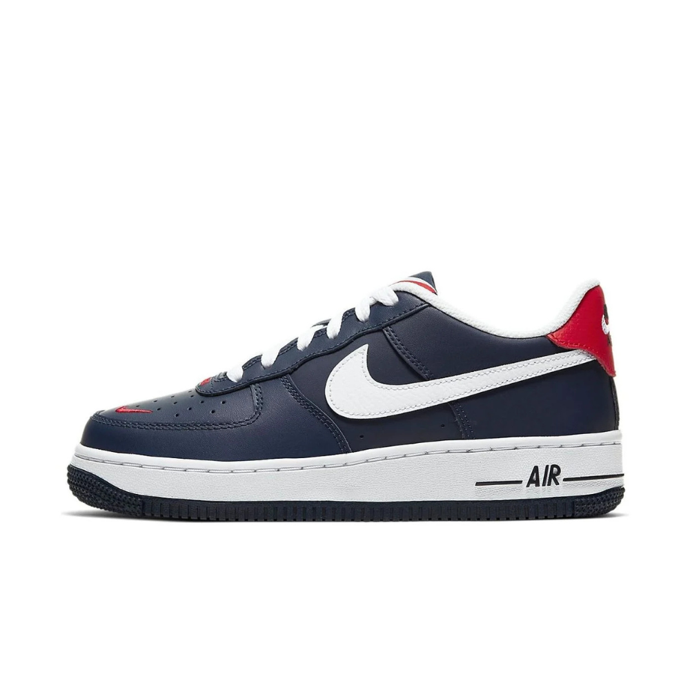 Air Force 1 LV8 Obsidian White Red (GS) – hlavní pohled | Purekickz