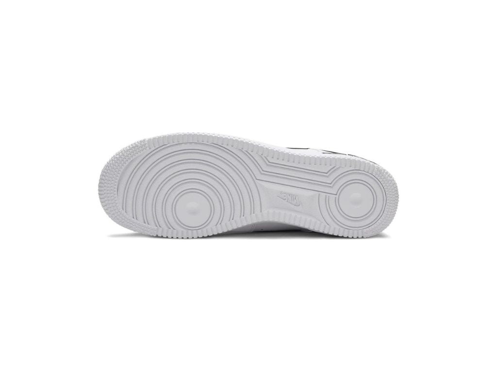 Nike Air Force 1 Low Supreme White Black 2025