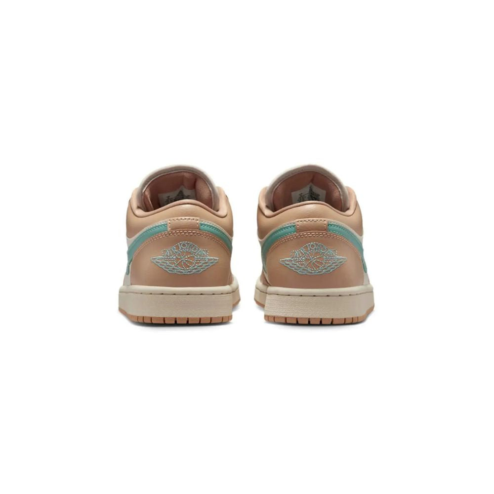 Air Jordan 1 Low Light Orewood Brown Hemp – zadní pohled | Purekickz