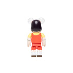 Bearbrick Netflix Squid Games Young-Hee 400% – boční pohled | Purekickz