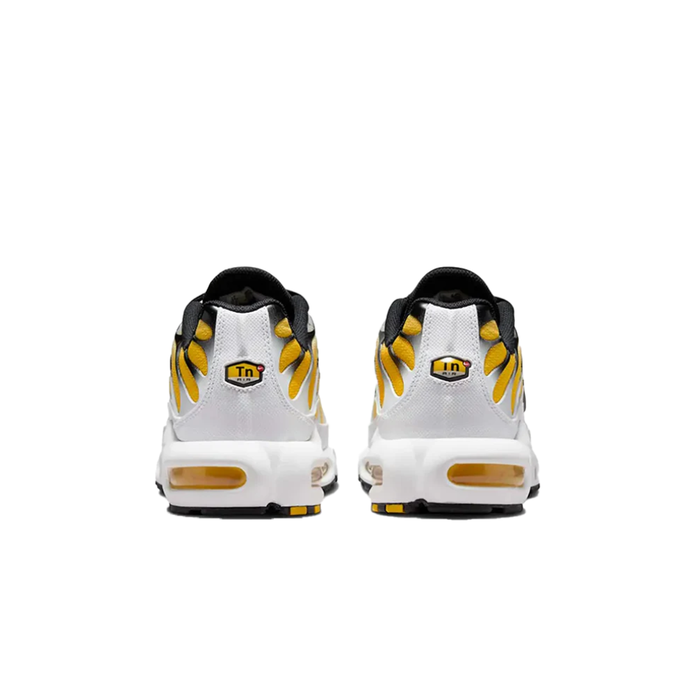 Nike Air Max Plus White Varsity Maize Black – pohled shora | Purekickz