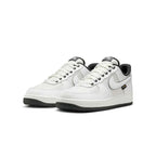 Nike Air Force 1 07 LV8 White Dark Smoke Grey – boční pohled | Purekickz