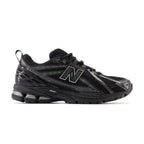 New Balance 1906R Black Grey – boční pohled | Purekickz