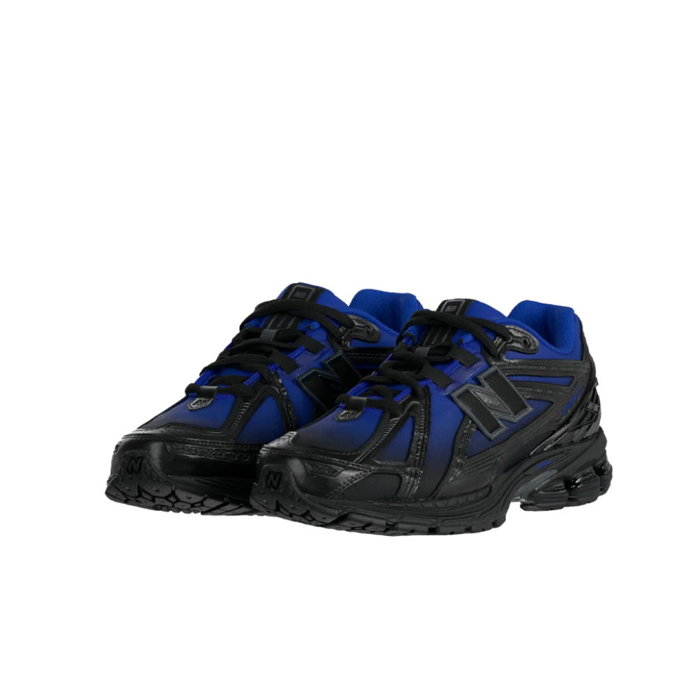 New Balance 1906R Black Blue – boční pohled | Purekickz