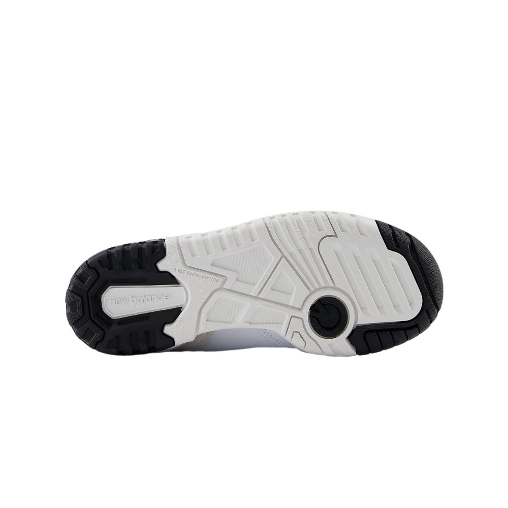 New Balance 550 White Black (GS) – pohled shora | Purekickz