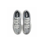 Nike Air Max Moto 2K Light Smoke Grey Metallic Silver – zadní pohled | Purekickz