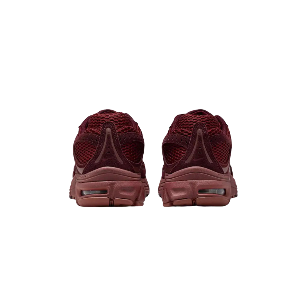 Nike Air Max Moto 2K Red Burgundy Crush – zadní pohled | Purekickz