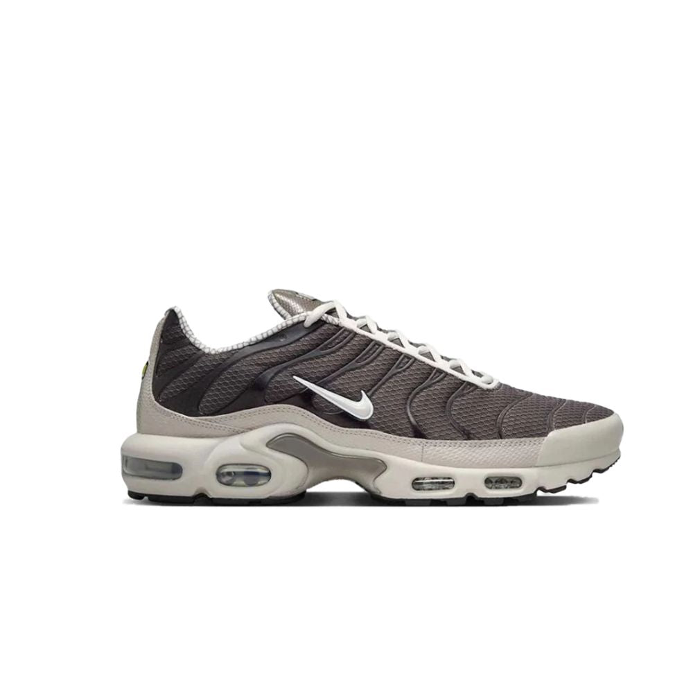 Nike Air Max Plus Year of the Snake – boční pohled | Purekickz
