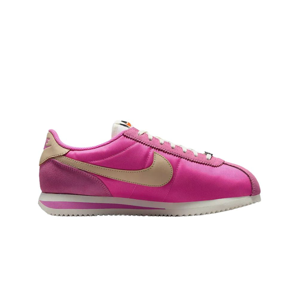 Nike Cortez Playful Pink (W) – boční pohled | Purekickz