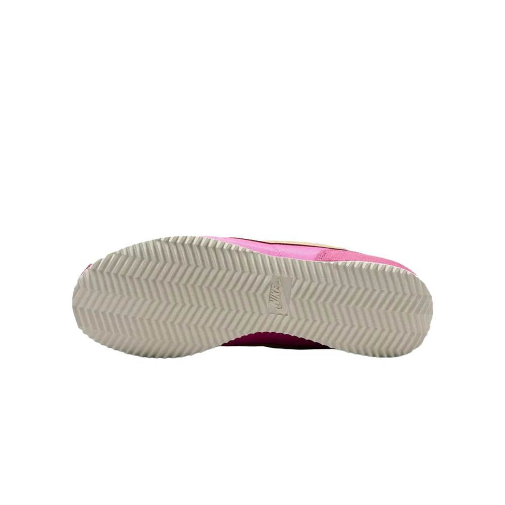 Nike Cortez Playful Pink (W) – pohled shora | Purekickz