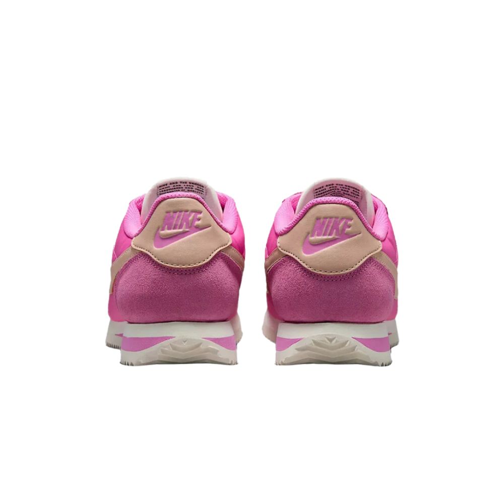 Nike Cortez Playful Pink (W) – zadní pohled | Purekickz
