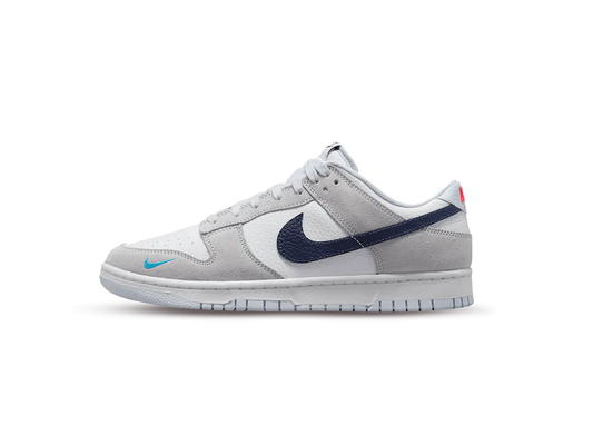 Nike Dunk Low Mini Swoosh Grey