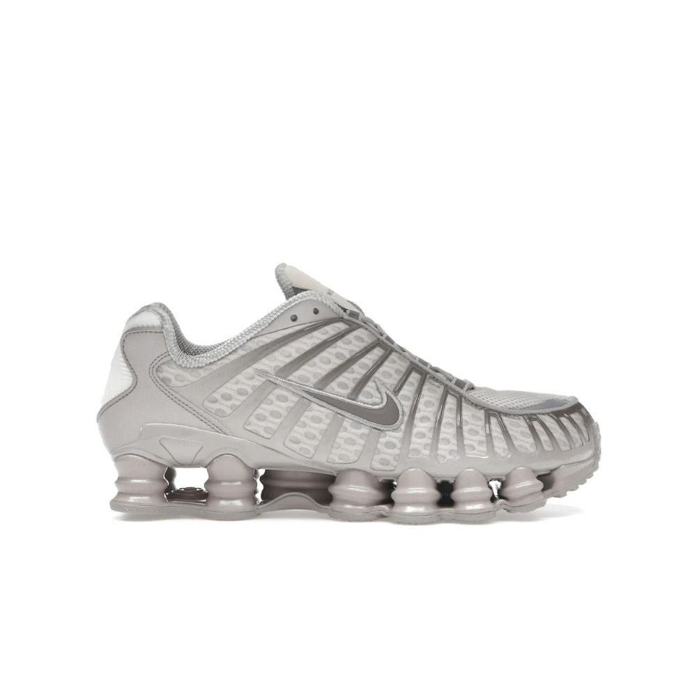 Nike Shox TL Orewood Brown Cave Stone – boční pohled | Purekickz