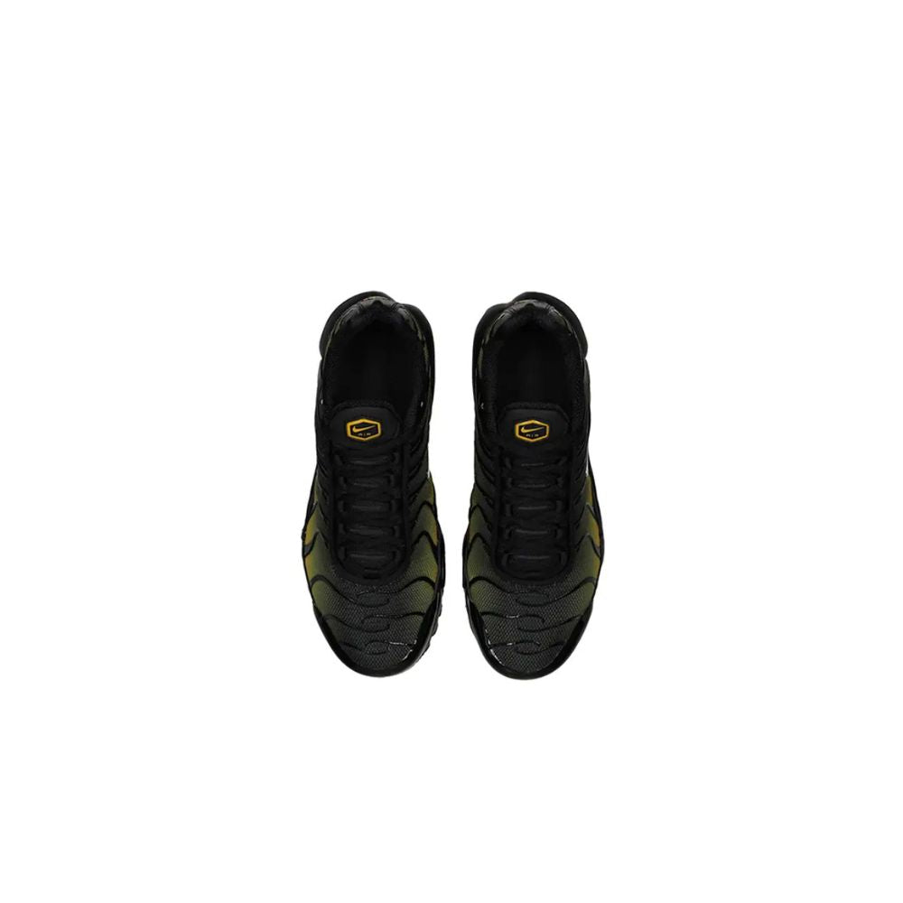 Nike TN Air Max Plus Black University Gold (GS) – zadní pohled | Purekickz