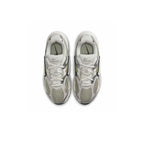 Nike V5 RNR Spruce Fog Metallic Silver Summit White (W) – detail | Purekickz