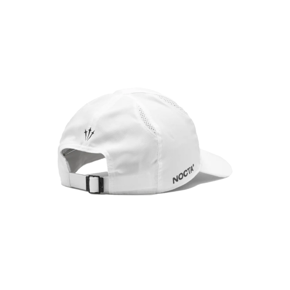 Nike x NOCTA Club Cap White/Black – boční pohled | Purekickz