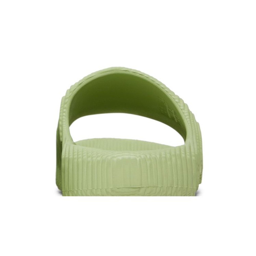 adidas Adilette 22 Slides Magic Lime – detail materiálu | Purekickz