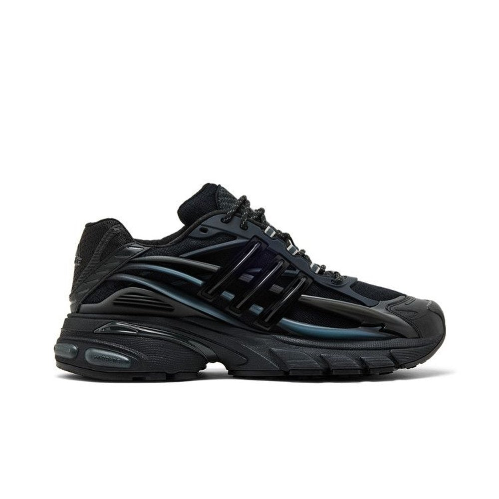 adidas Adistar Jellyfish Pharrell Williams Triple Black – boční pohled | Purekickz