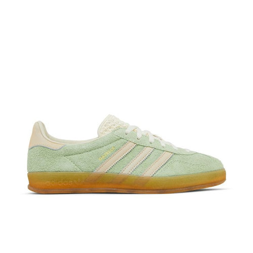 adidas Gazelle Indoor Semi Green Spark (Women's) – boční pohled | Purekickz