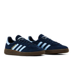 adidas Handball Spezial Collegiate Navy Clear Sky Gum (GS) – lifestyle foto | Purekickz