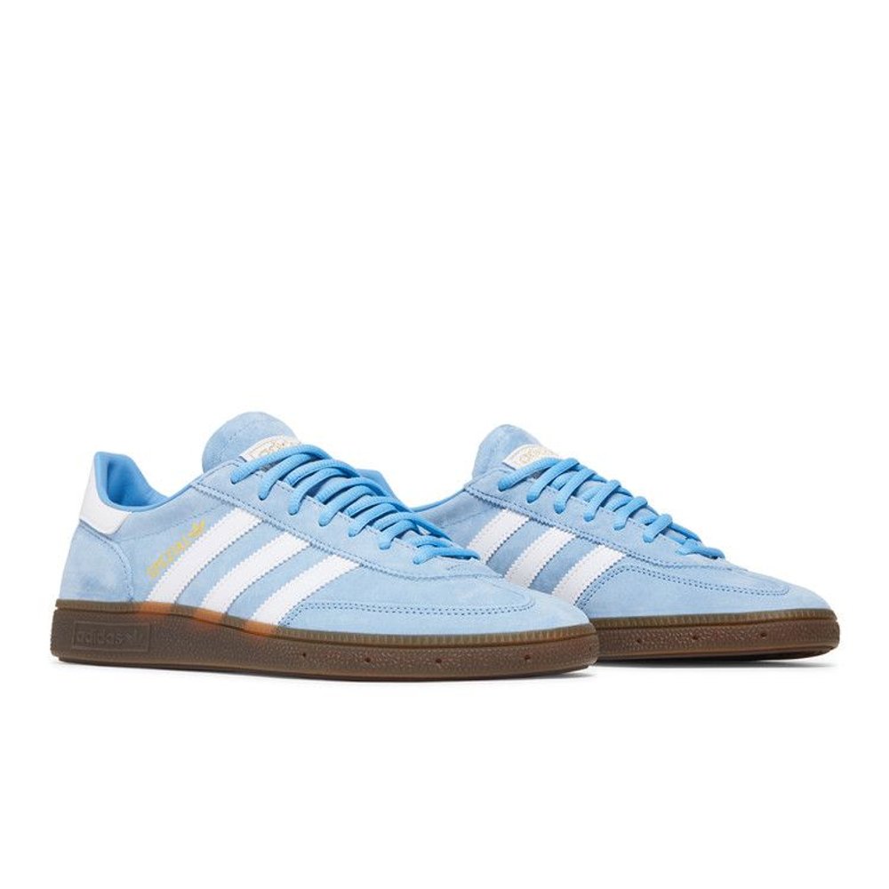 Adidas Handball Spezial Light Blue – lifestyle foto | Purekickz