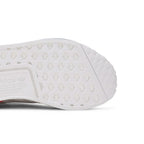 Adidas NMD R1 Cloud White – pohled shora | Purekickz