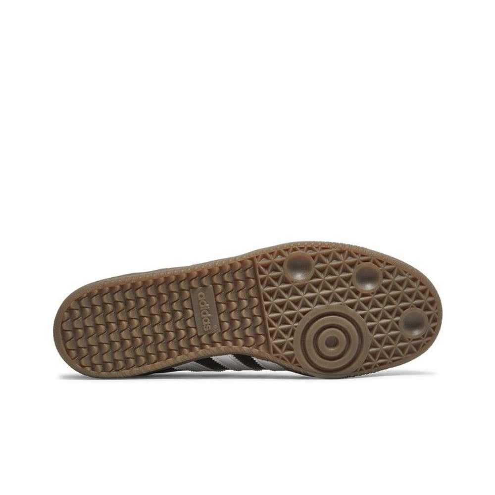 Adidas Samba OG Black White Gum – zadní pohled | Purekickz