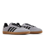 adidas Samba OG Halo Silver – lifestyle foto | Purekickz