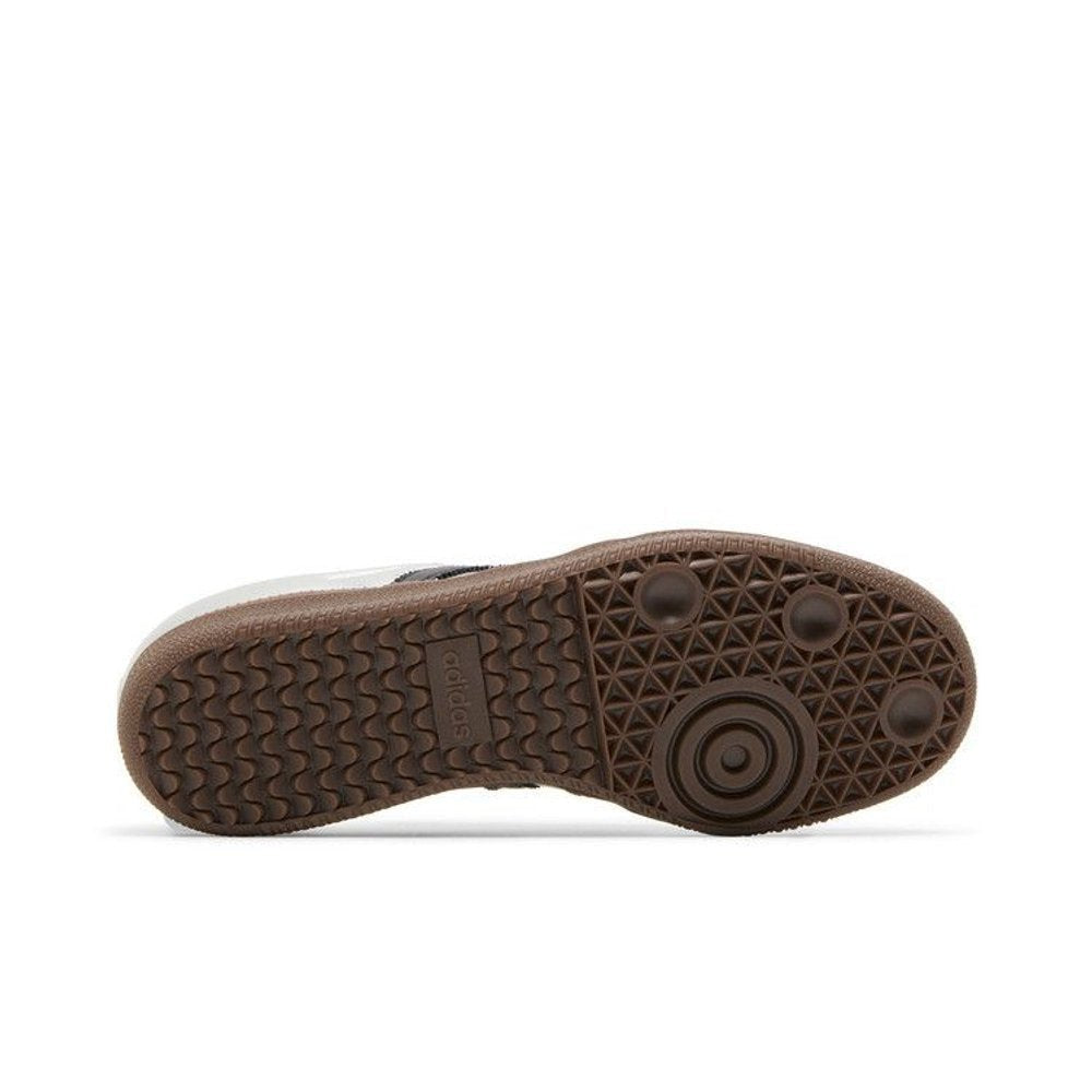 adidas Samba OG Silver Metallic Black Gum (Women's) – zadní pohled | Purekickz
