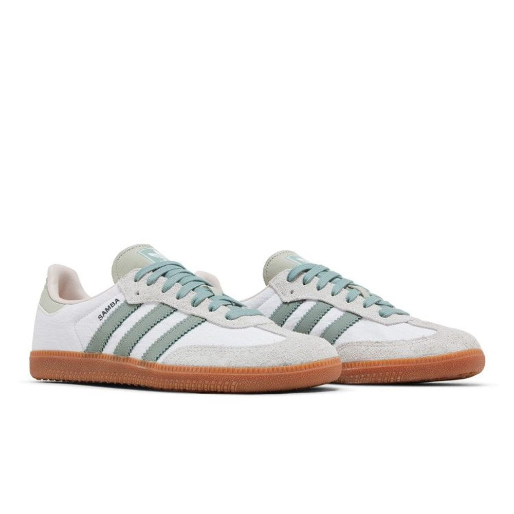 Adidas Samba OG White Silver Green – lifestyle foto | Purekickz