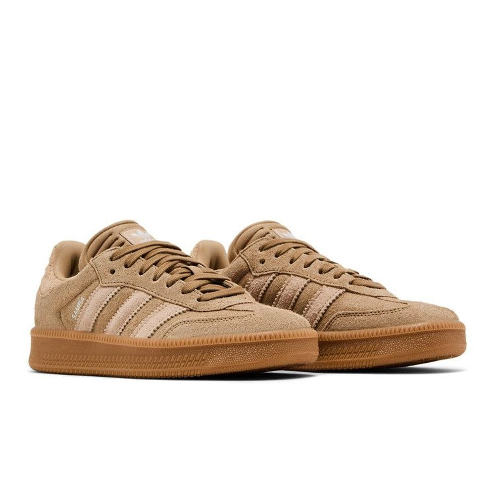 adidas Samba XLG Cardboard Magic Beige – lifestyle foto | Purekickz