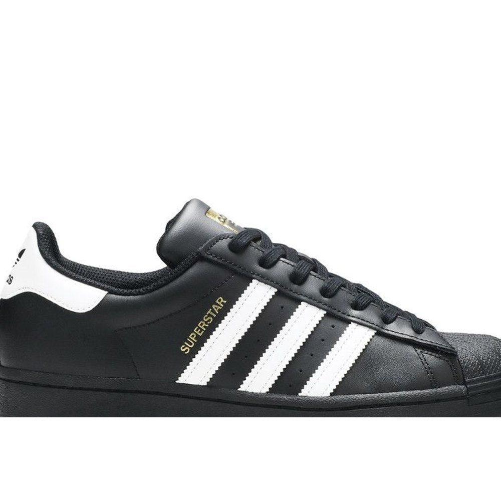 adidas Superstar Core Black Cloud White Gold – detail | Purekickz