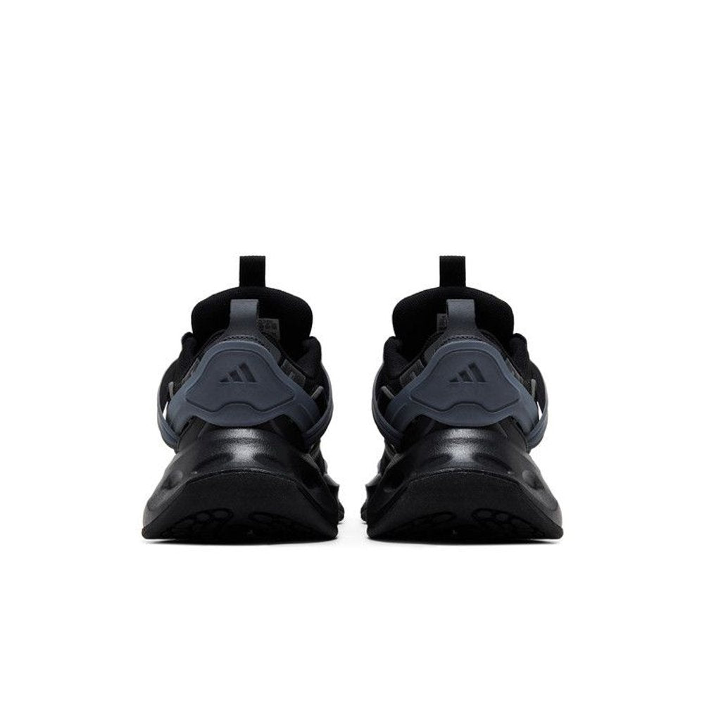 adidas XLG Runner Deluxe Black Grey – podrážka | Purekickz