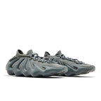 adidas Yeezy 450 Stone Marine – lifestyle foto | Purekickz