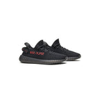 adidas Yeezy Boost 350 V2 Black Red – lifestyle foto | Purekickz