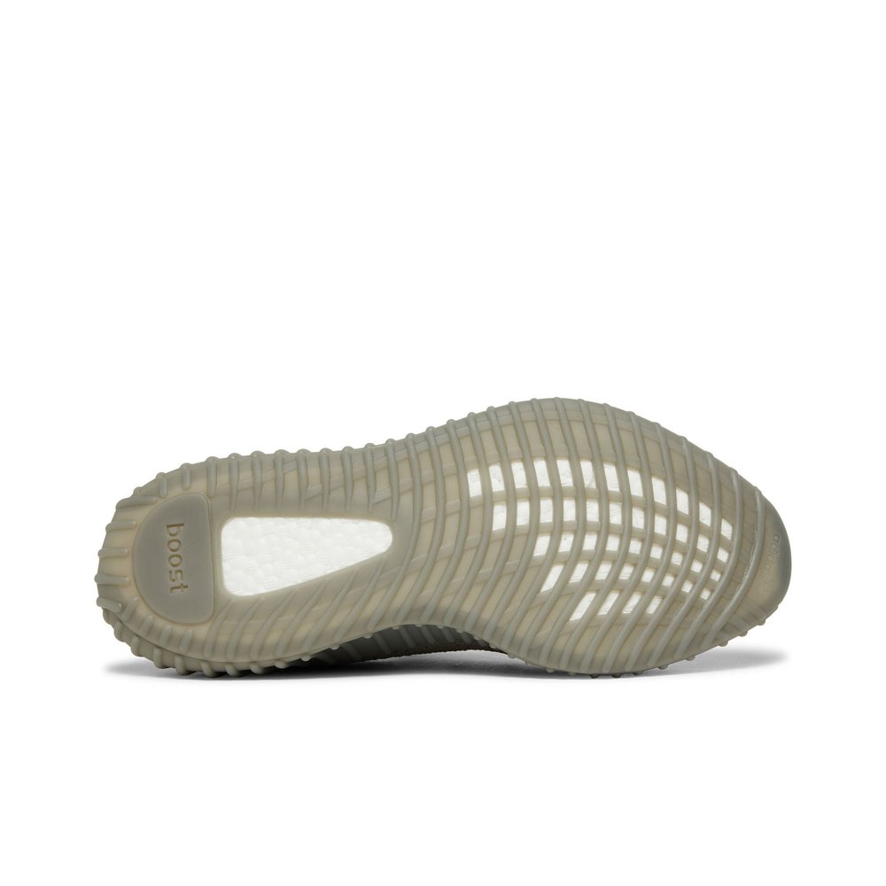 Adidas Yeezy Boost 350 V2 Granite – zadní pohled | Purekickz
