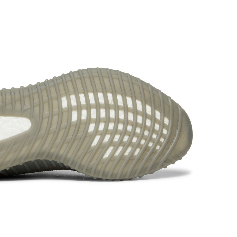 Adidas Yeezy Boost 350 V2 Granite – pohled shora | Purekickz
