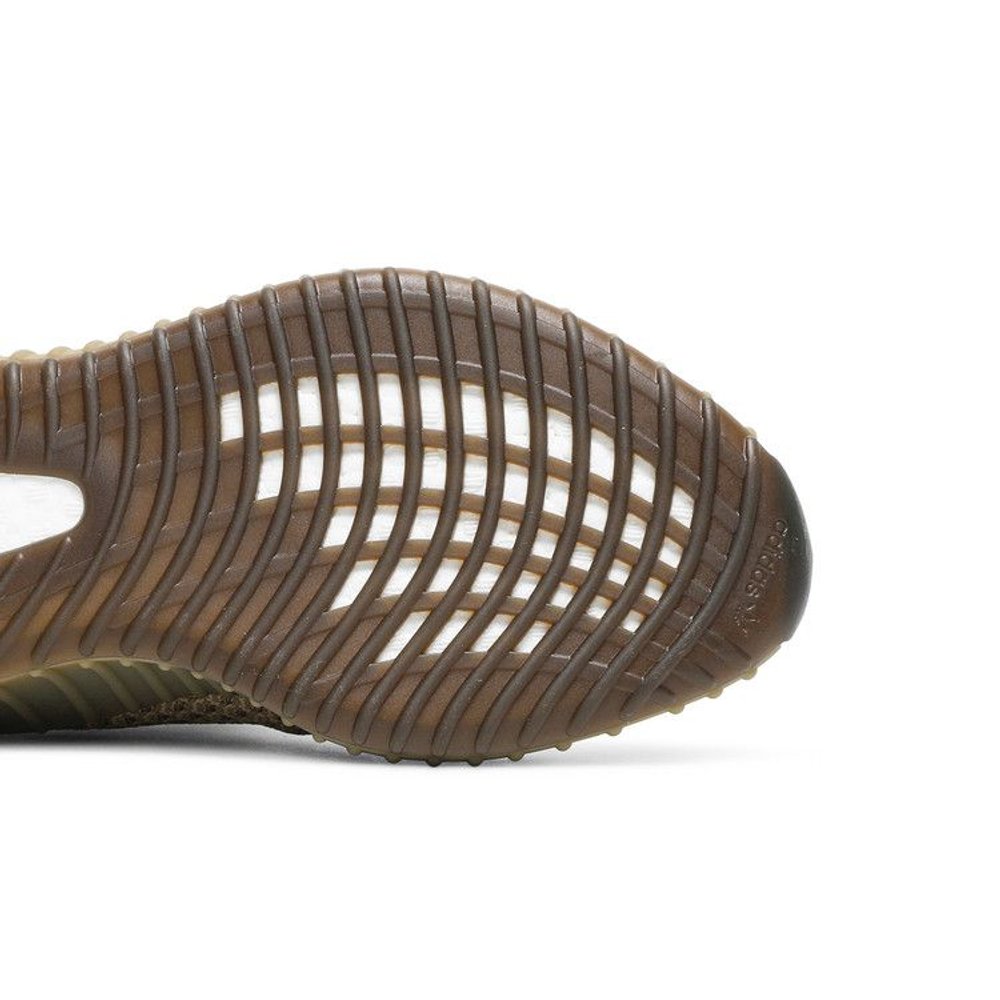 adidas Yeezy Boost 350 V2 Sand Taupe – pohled shora | Purekickz