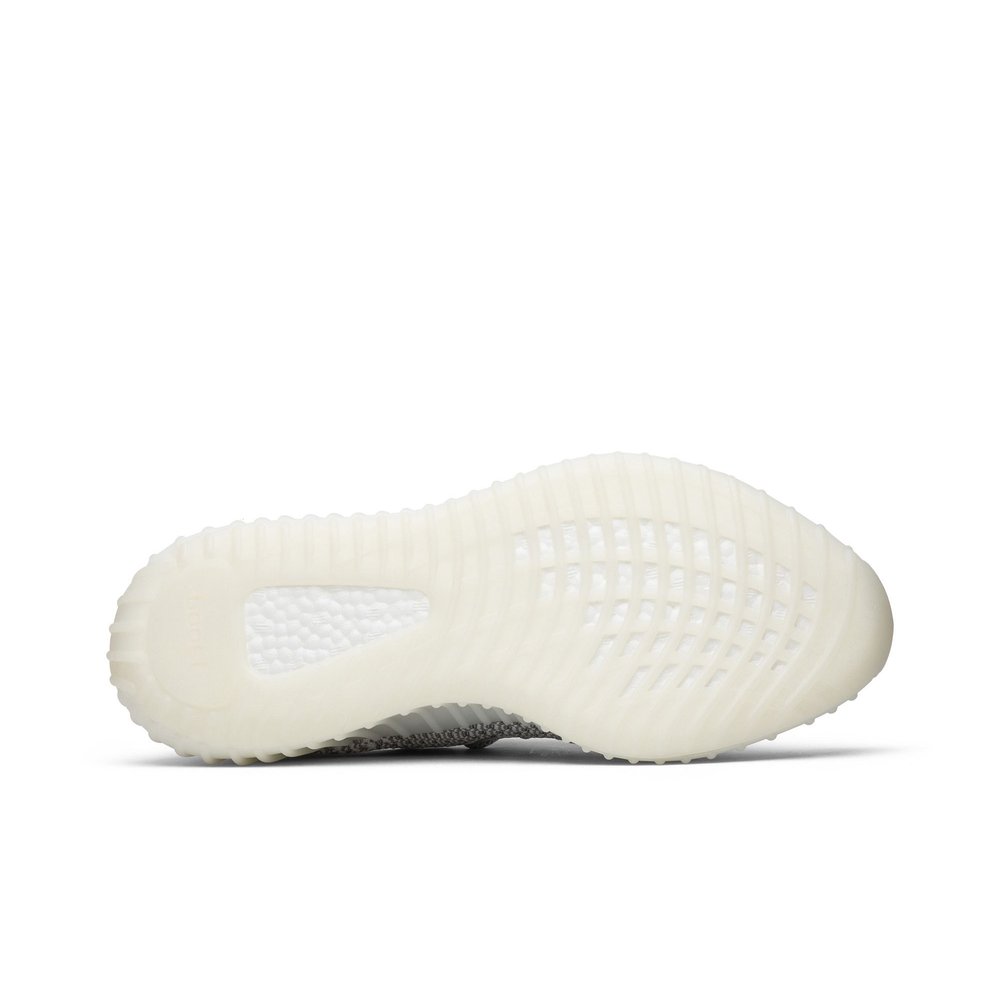 Adidas Yeezy Boost 350 V2 Static (Non-Reflective) – zadní pohled | Purekickz