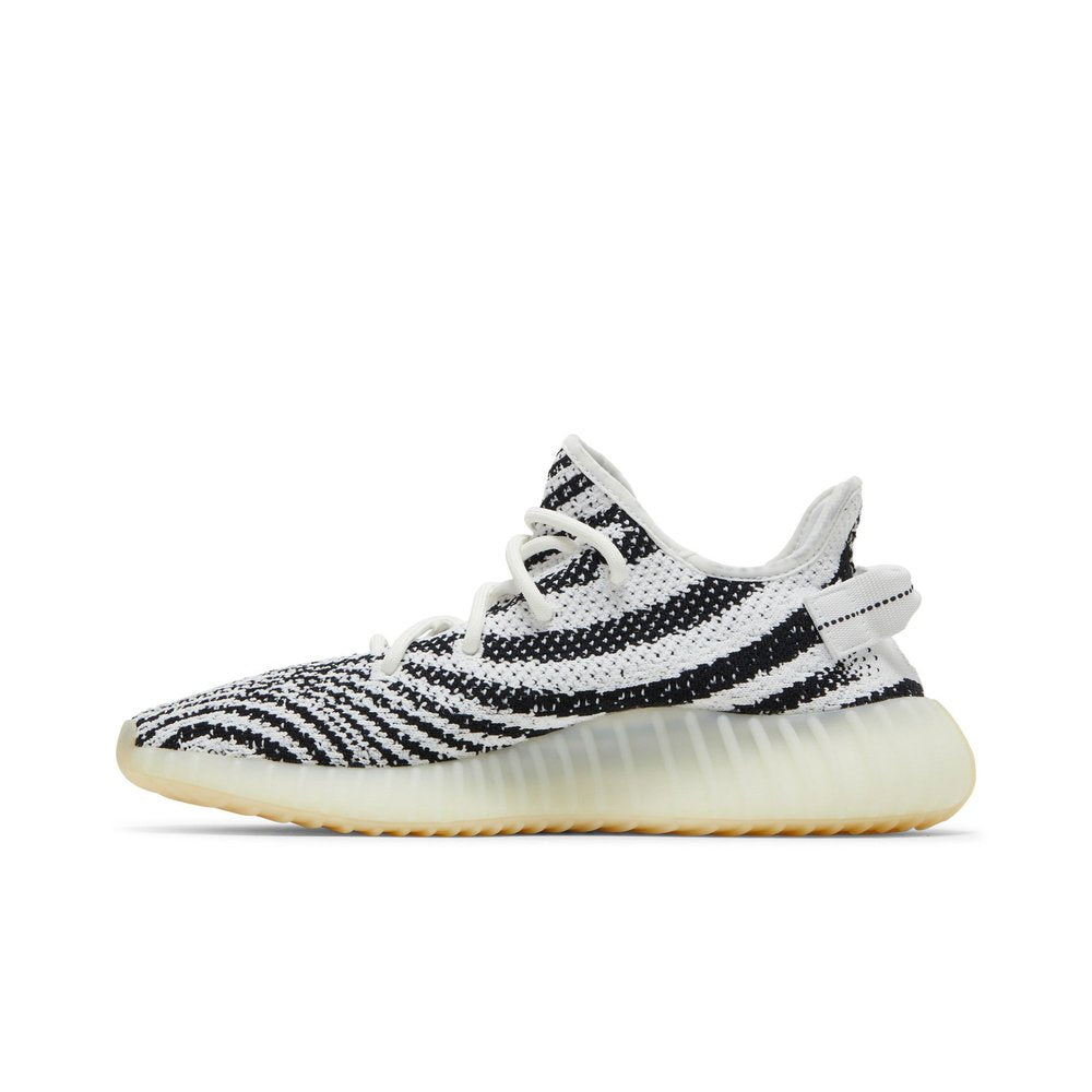 Adidas Yeezy Boost 350 V2 Zebra – detail | Purekickz