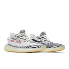 Adidas Yeezy Boost 350 V2 Zebra – lifestyle foto | Purekickz